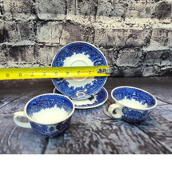 Vintage Set of 2 Teacups and Saucers by Arabia Finland - Picture 6 of 10